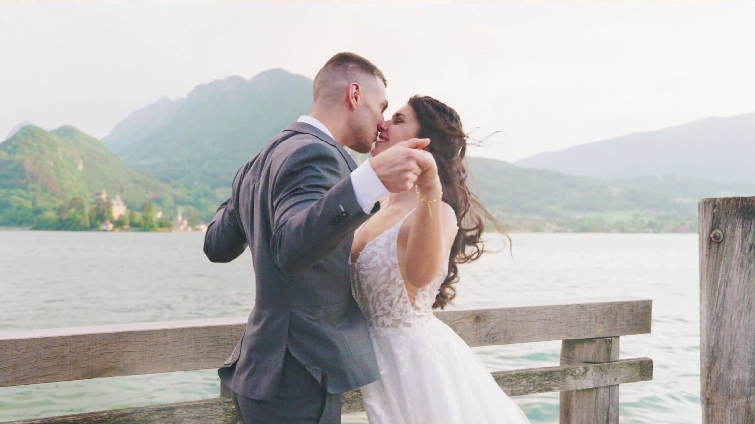 mariage inspiration de jade et thibault à Talloires au bord du lac d'Annecy